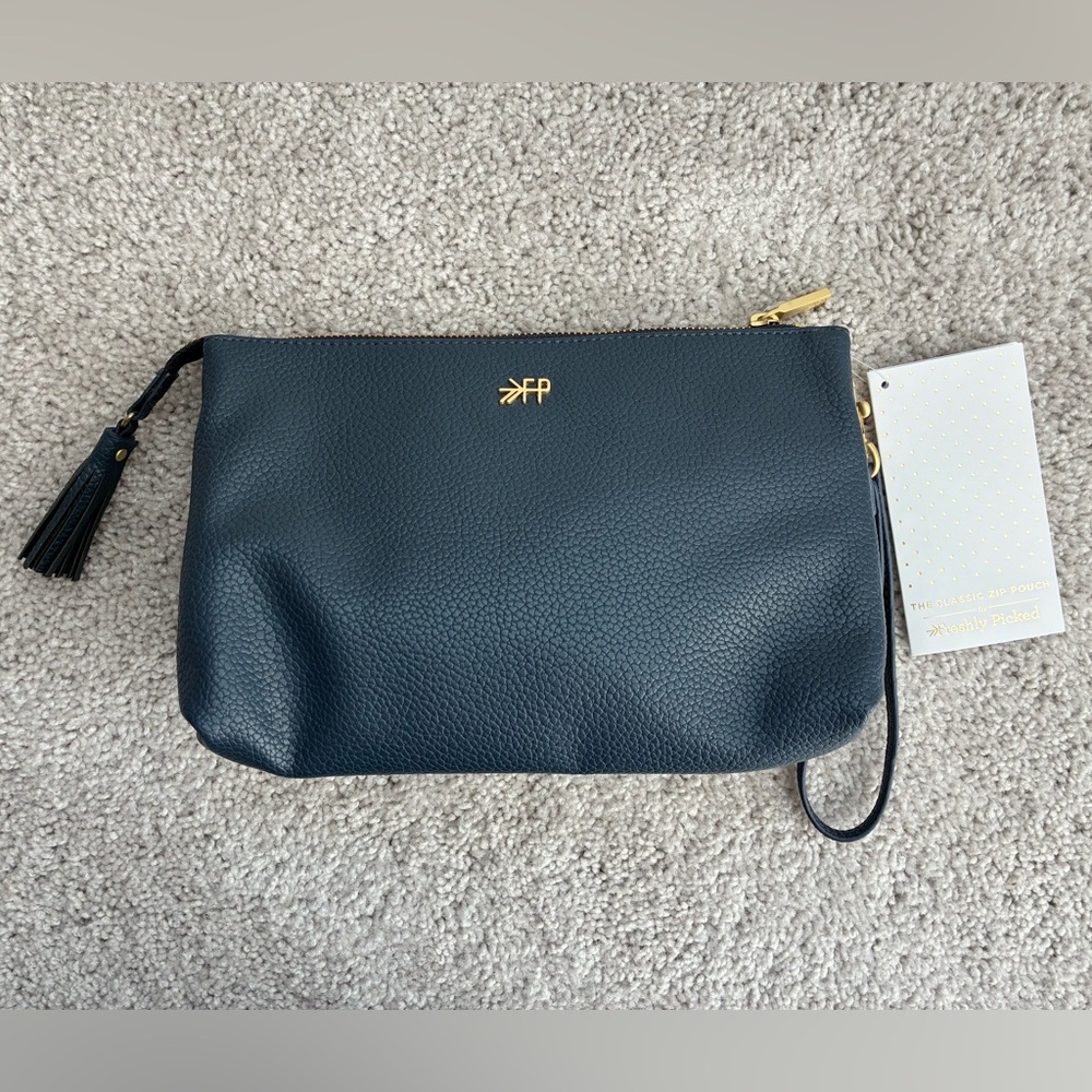 Freshly Picked Classic Zip Pouch